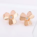 2021-van-cleef-arpels-frivole-small-earrings-rose-gold-with-diamond-in-canadaa87ff679a2f3e71d9181a67b7542122c-595×595