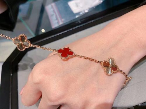 All The Rage Van Cleef Arpels Vintage Alhambra Bracelet 5 Motifs Rose Gold with Carnelian photo review