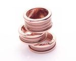 b-zero1-2-band-ring-in-rose-gold-and-cermet8f14e45fceea167a5a36dedd4bea2543-595×464