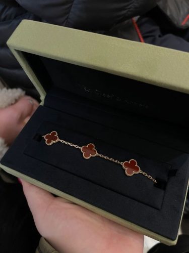 All The Rage Van Cleef Arpels Vintage Alhambra Bracelet 5 Motifs Rose Gold with Carnelian photo review