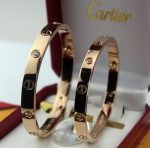 cartier-couple-bracelet-pink-gold-4-diamonds-b6041005-new-version-prevent-screws-fall-out182be0c5cdcd5072bb1864cdee4d3d6e (1)