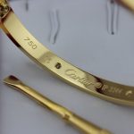 cartier-couple-bracelet-yellow-gold-4-diamonds-b6041004-new-version-prevent-screws-fall-outb6d767d2f8ed5d21a44b0e5886680cb9-2