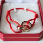 cartier-double-ring-love-bracelet-pink-gold-red-rope19ca14e7ea6328a42e0eb13d585e4c22-1-595×595