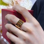 cartier-extra-large-love-ring-yellow-gold-rose-gold-white-gold-b422780070efdf2ec9b086079795c442636b55fb