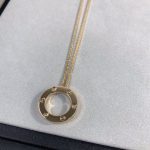 cartier-love-necklace-rose-gold-with-3-diamonds70efdf2ec9b086079795c442636b55fb-595×595