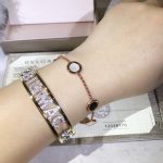 cheap-bracelet-in-pink-gold-with-mother-of-pearl-and-onyx19ca14e7ea6328a42e0eb13d585e4c22-595×464 (1)