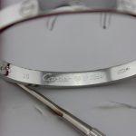 cheap-cartier-love-bracelet-for-men-and-women-white-gold-b6035416-new-version-prevent-screws-fall-out8e296a067a37563370ded05f5a3bf3ec