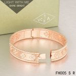 cheap-van-cleef-arpels-perlee-clover-bracelet-in-pink-gold-with-diamond-small-modelc74d97b01eae257e44aa9d5bade97baf