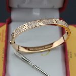 copy-cartier-love-bracelet-paved-diamonds-pink-gold-n60369161f0e3dad99908345f7439f8ffabdffc4