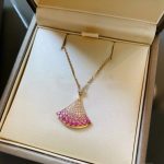 divas-dream-necklace-pink-sapphires-and-rose-gold-replica8e296a067a37563370ded05f5a3bf3ec-595×595