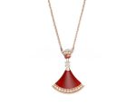 divas-dream-necklace-with-carnelian-and-pave-diamonds-rose-gold642e92efb79421734881b53e1e1b18b6-595×464