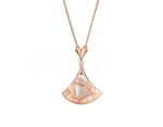 divas-dream-sculpting-fan-shaped-necklace-rose-gold-with-mother-of-pearl-and-pave-diamonds642e92efb79421734881b53e1e1b18b6-595×464 (1)