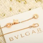 divas-dream-small-necklace-with-pave-diamonds-rose-gold-replicaf7177163c833dff4b38fc8d2872f1ec6-595×595