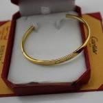 fake-cartier-yellow-gold-open-bracelet6364d3f0f495b6ab9dcf8d3b5c6e0b01