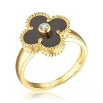 fake-van-cleef-vintage-alhambra-ring-in-yellow-gold-with-onyx33e75ff09dd601bbe69f351039152189