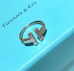 fashion-trends-womens-tiffany-t-mother-of-pearl-rose-gold-double-t-diamonds-wire-ring-6-7-8-us67c6a1e7ce56d3d6fa748ab6d9af3fd7-595×595-1 (1)