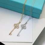 faux-tiffany-keys-diamond-crown-key-necklace-for-ladies-price-list-silver-18k-gold-grp115391f0e3dad99908345f7439f8ffabdffc4-595×595