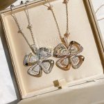 fiorever-four-petal-flower-necklace-with-diamonds-rose-gold-and-white-gold-high-quality34173cb38f07f89ddbebc2ac9128303f-595×595