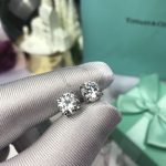 high-quality-tiffany-co-4-prong-brilliant-solitaire-diamond-white-gold-fake-stud-earrings-for-ladiesd645920e395fedad7bbbed0eca3fe2e0-595×595