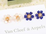 hot-selling-van-cleef-arpels-rose-de-noel-clip-earrings-white-blue-with-diamonds-replicac9f0f895fb98ab9159f51fd0297e236d-595×446