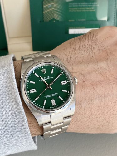 ROLEX OYSTER PERPETUAL GREEN DIAL SCRATCH PROOF 36MM SWISS REPLICA m126000.0005 photo review