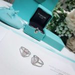 imitation-tiffany-soleste-bead-chain-side-set-diamond-pear-cut-center-diamond-premium-engagement-ring-for-female-grp108881c383cd30b7c298ab50293adfecb7b18-595×595-1