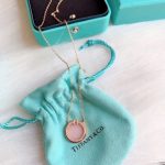 imitation-tiffany-t-ladies-diamond-pink-opal-circle-pendant-necklace-18k-rose-gold-street-fashion-64027115c81e728d9d4c2f636f067f89cc14862c-595×595