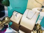 lowest-price-tiffany-paloma-picasso-necklace-earrings-olive-leaf-diamonds-pendant-jewelry-set-knockoff-uk-34941041642e92efb79421734881b53e1e1b18b6-595×446