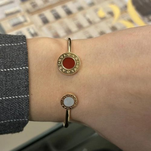 Cheap Rose Gold Flip Bracelet Set with Mother of Pearl and Carnelian Elements photo review