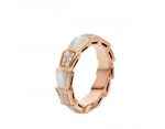 medium-serpenti-viper-18k-rose-gold-ring-with-mother-of-pearl-elements-and-pave-diamondsc74d97b01eae257e44aa9d5bade97baf-595×464