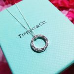 most-popular-tiffany-1837-circle-pendant-single-loop-silver-gold-necklace-for-ladies-online1f0e3dad99908345f7439f8ffabdffc4-595×595