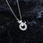 necklace-white-gold-with-pave-diamonds-top-quality02e74f10e0327ad868d138f2b4fdd6f0-595×464