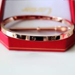 new-cartier-love-bracelet-sm-pink-gold-b6047317c51ce410c124a10e0db5e4b97fc2af39-595×595