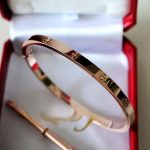 new-cartier-love-bracelet-sm-pink-gold-b6047317c51ce410c124a10e0db5e4b97fc2af39-595×595