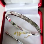 new-cartier-love-bracelet-sm-white-gold-with-diamonds-n6710817a5771bce93e200c36f7cd9dfd0e5deaa-595×595