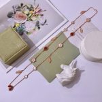 new-replica-van-cleef-arpels-lucky-spring-long-necklace-rose-gold-carnelian-and-mother-of-pearl-onyx-15-motifscfcd208495d565ef66e7dff9f98764da-1 (1)