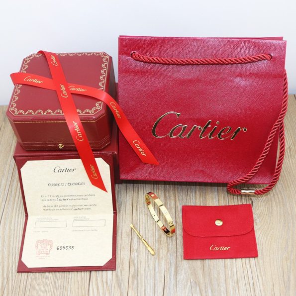 original-cartier-love-bracelet-packaging-set6f4922f45568161a8cdf4ad2299f6d23