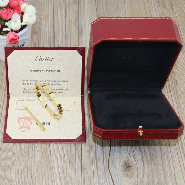 original-cartier-love-bracelet-packaging-setcfcd208495d565ef66e7dff9f98764da