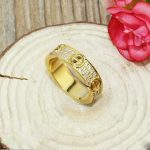 original-copy-cartier-love-ring-18k-yellow-gold-with-paved-diamondsc51ce410c124a10e0db5e4b97fc2af39-595×595