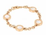 pink-gold-bracelet-with-mother-of-pearl-and-onyxe369853df766fa44e1ed0ff613f563bd-595×464