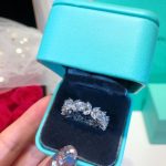 popular-tiffany-victoria-high-end-white-gold-alternating-ring-female-diamonds-jewellery-for-sale-replicaaab3238922bcc25a6f606eb525ffdc56-595×595