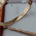 replica-cartier-love-bracelet-for-men-and-women-pink-gold-4-diamonds-b6036016-new-version-prevent-screws-fall-out34173cb38f07f89ddbebc2ac9128303f