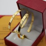 replica-cartier-love-earrings-yellow-gold-b8028200a1d0c6e83f027327d8461063f4ac58a6 (1) (1)