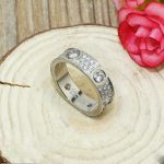 replica-cartier-love-ring-18k-white-gold-paved-diamonds-with-6-big-diamonds-n4210400a1d0c6e83f027327d8461063f4ac58a6