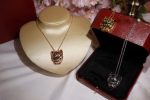 replica-panthere-de-cartier-necklace-crb4400011c383cd30b7c298ab50293adfecb7b18