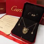 replica-panthere-de-cartier-necklace-crb4400011c383cd30b7c298ab50293adfecb7b18