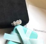 replica-tiffany-bow-ribbon-bow-crystal-design-round-diamond-womens-platinum-engagement-ring-high-jewelry-grp1090037693cfc748049e45d87b8c7d8b9aacd