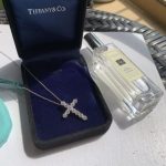 replica-tiffany-co-full-diamond-cross-necklace-jewelry-sterling-silver-for-female-classic-grp02372c16a5320fa475530d9583c34fd356ef5-595×595