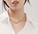 replica-tiffany-hardwear-ladies-18k-rose-gold-single-chain-paved-diamonds-double-link-necklace-fashion-style-68692512c20ad4d76fe97759aa27a0c99bff6710-595×595