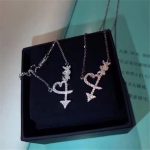 replica-tiffany-palomas-graffiti-heart-arrow-crystals-pendant-necklace-silver-rose-gold-vintage-style-lady-jewelry-37359394d9d4f495e875a2e075a1a4a6e1b9770f-595×595